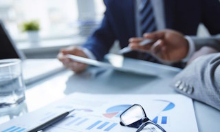 Обследование здания перед реконструкцией в Ярцеве в октябре